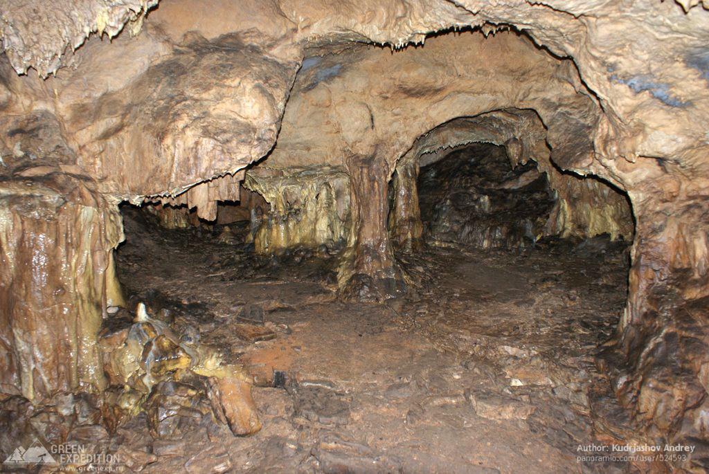 Икеньская пещера